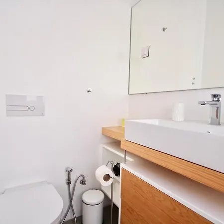 Akicity Anjos In Apartment *